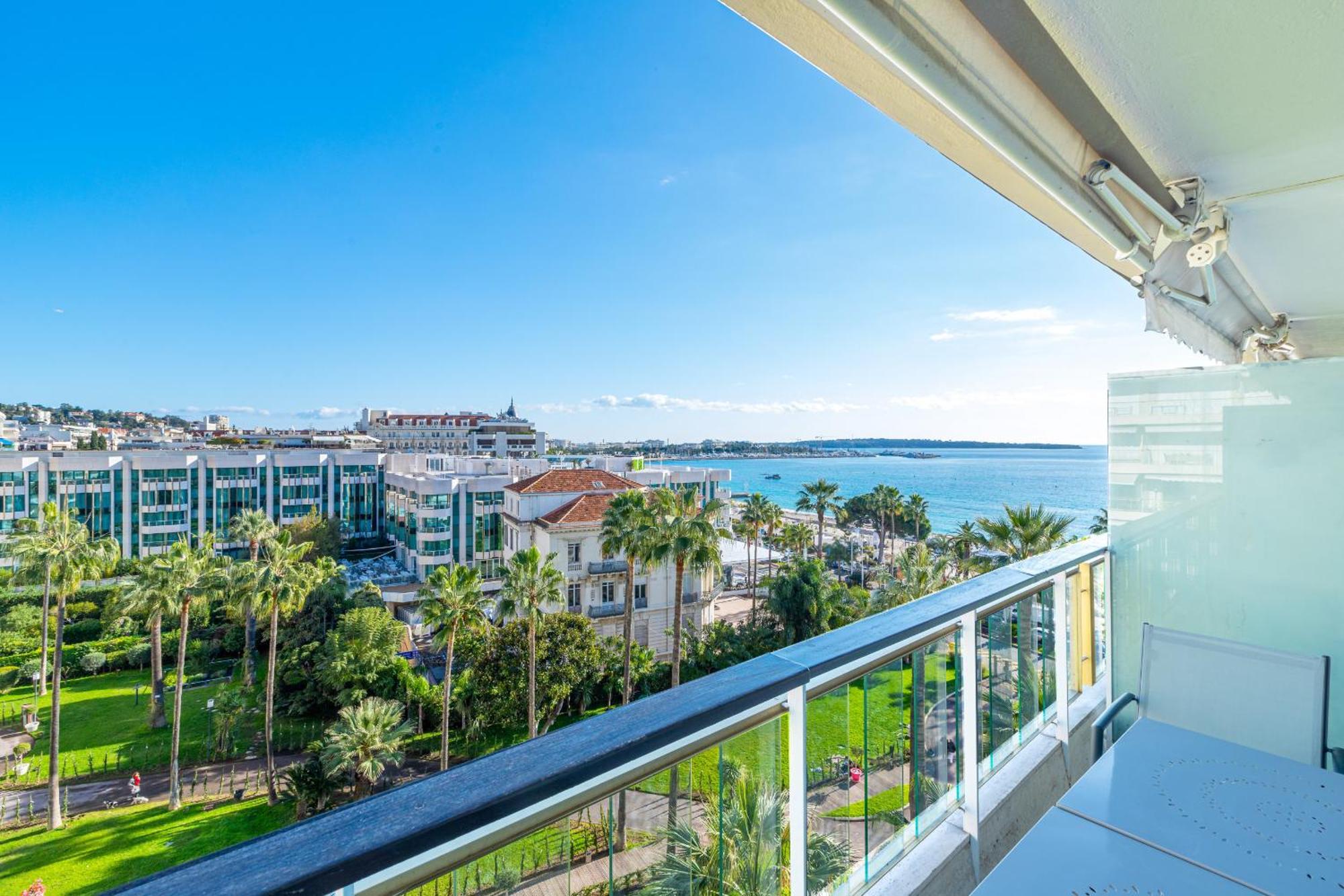 Agence Des Residences - Appartements Prives Du 45 Croisette- Prestige Cannes Eksteriør billede