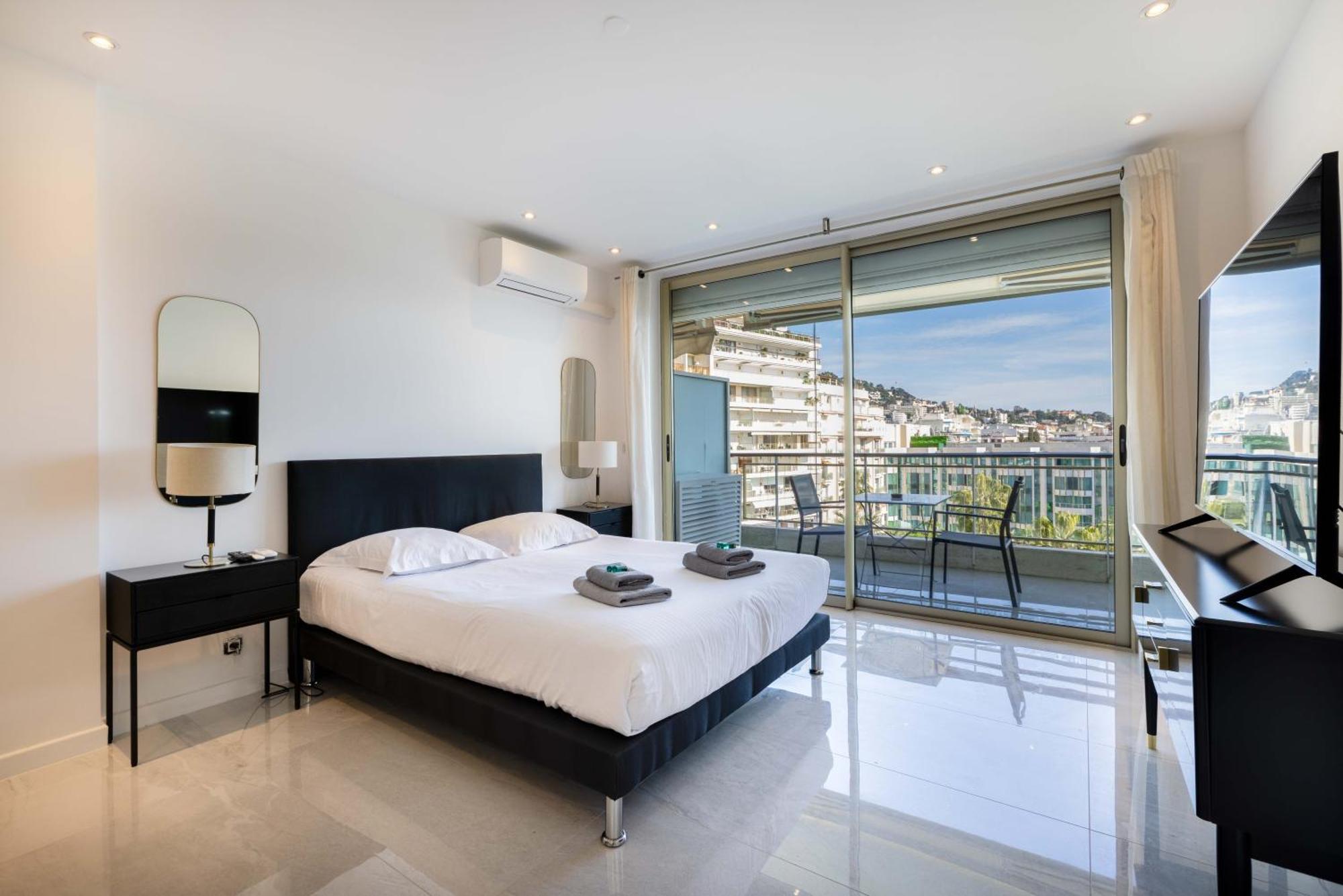 Agence Des Residences - Appartements Prives Du 45 Croisette- Prestige Cannes Eksteriør billede